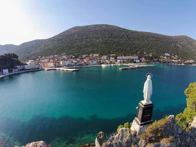 Apartman Petra Trpanj Luaran gambar